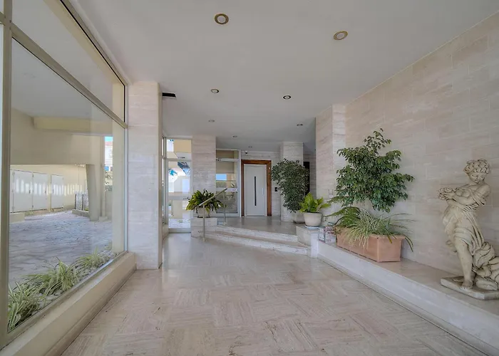 Upstays Croisette Terrace 48M Apartment